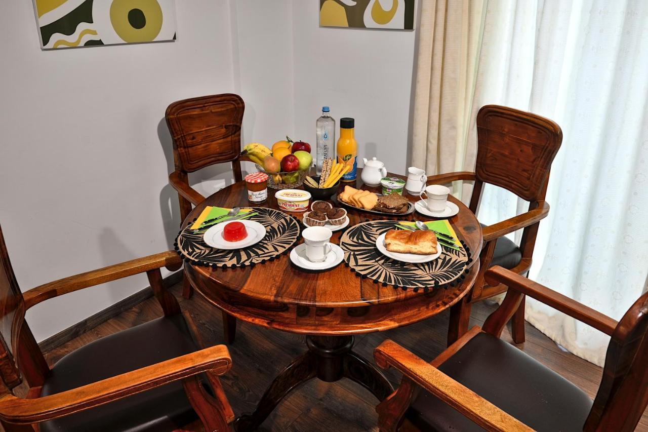 Stylish Apartment, Acropolis View Athen Eksteriør bilde